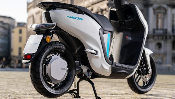 Scuter Yamaha NEO`s - imagine 30