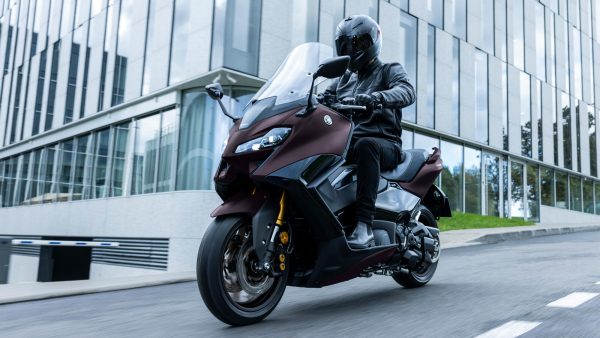 Scuter Yamaha Tmax Tech MAX - imagine 4